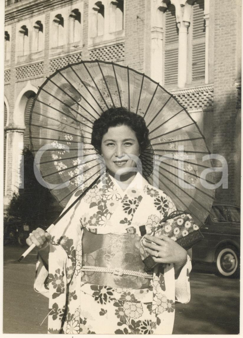 Fotografia d epoca originale 1956 VENEZIA Mostra del Cinema  Attrice Aiko MIMASU in kimono  Hotel EXCELSIOR 1