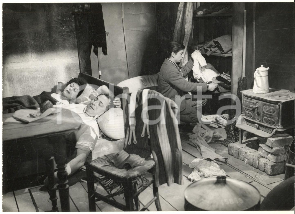 Fotografia d epoca originale 1955 CINEMA Film Chiens perdus sans collier di Jean DELANNOY  Foto 18x13 cm 1