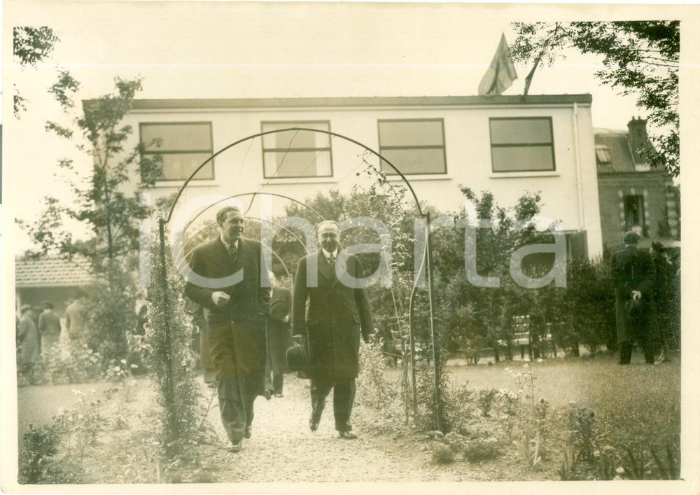 Fotografia d epoca originale 1939 GARENNECOLOMBES Bertil di SVEZIA Einar HENNINGS inaugurano casa riposo 2 1