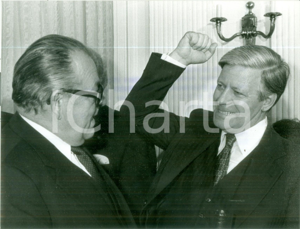 Fotografia d epoca originale 1979 BONN Helmut SCHMIDT scherza con HansJürgen WISCHNEWSKI Fotografia 1