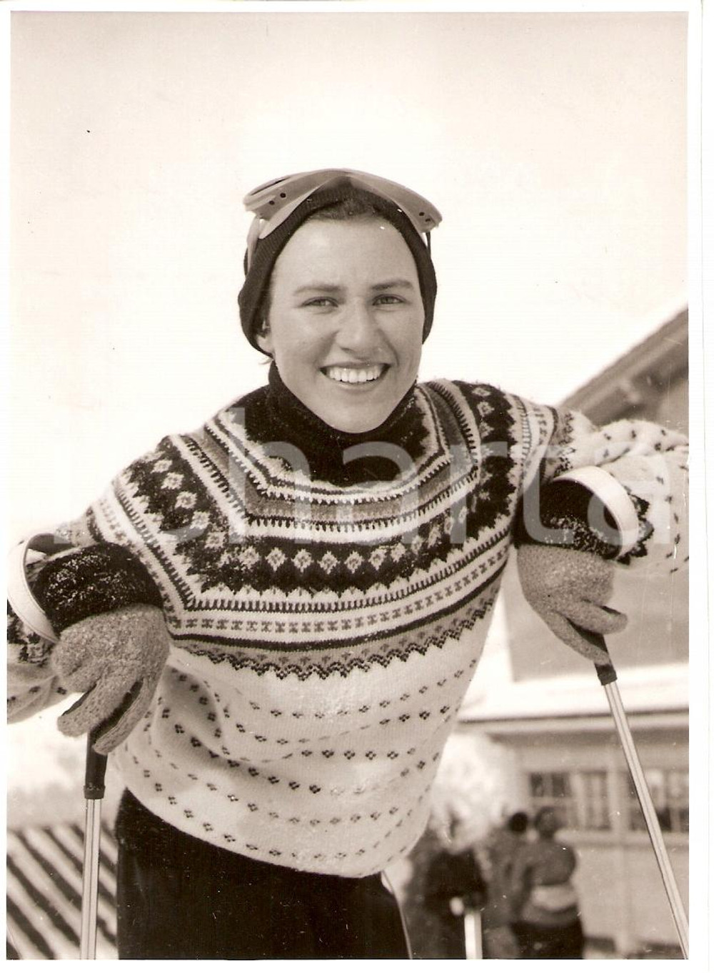 Fotografia d epoca originale 1955 ca SWITZERLAND Campionati SCI ALPINO Ritratto Rosmarie REICHENBACH Foto 3 1
