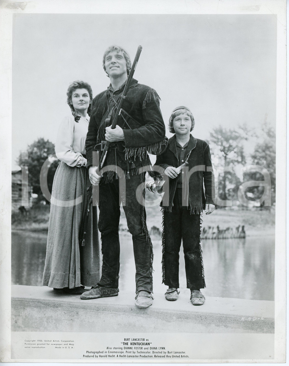 1955 THE KENTUCKIAN Burt LANCASTER Dianne FOSTER Donald MacDONALD Photo 21x27 cm Fotografia d'epoca.  PAGINE: 32CONDIZIONI:FAIR/discreto Aloni e lievi segni di usura agli angoliFORMATO: 21x27 cm originale e autentica 1