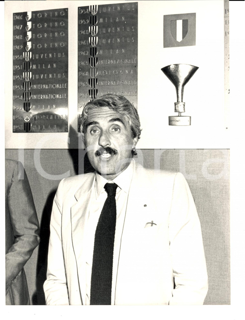 Fotografia d epoca originale 1978 MILANO Arbitro Renzo RIGHETTI nuovo presidente LEGA CALCIO Foto 1