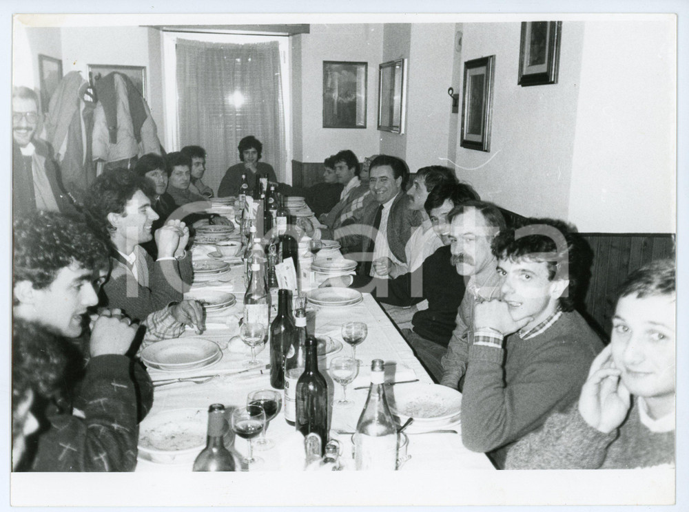 Fotografia d epoca originale 1987 MASONE  CALCIO Cena societaria USD MASONE Foto 24x18 cm 1 1