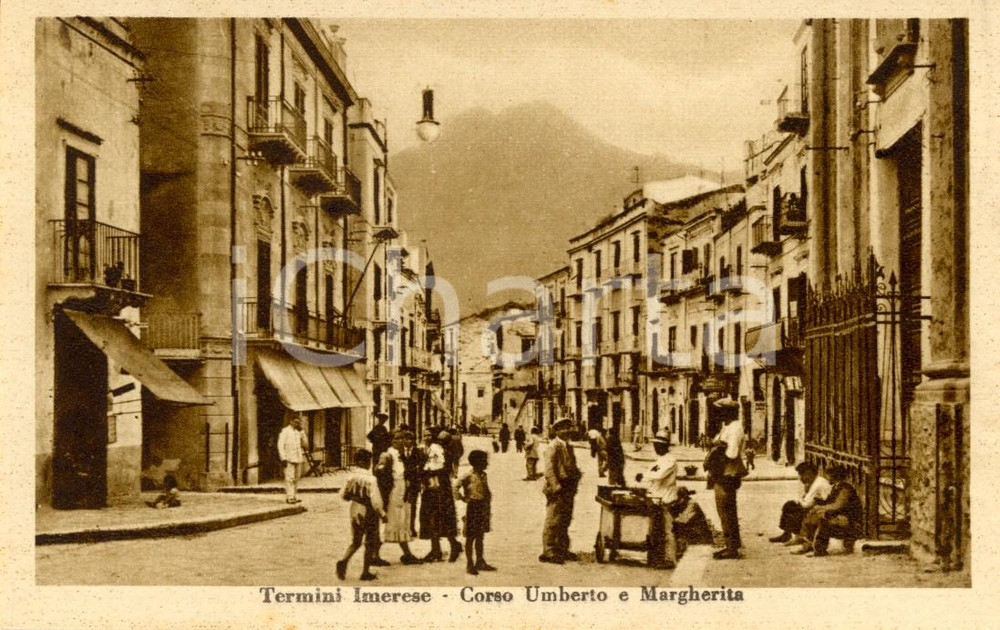 Cartolina originale da collezione 1930 ca TERMINI IMERESE PA Veduta corso UMBERTO e MARGHERITA ANIMATA FP NV 1