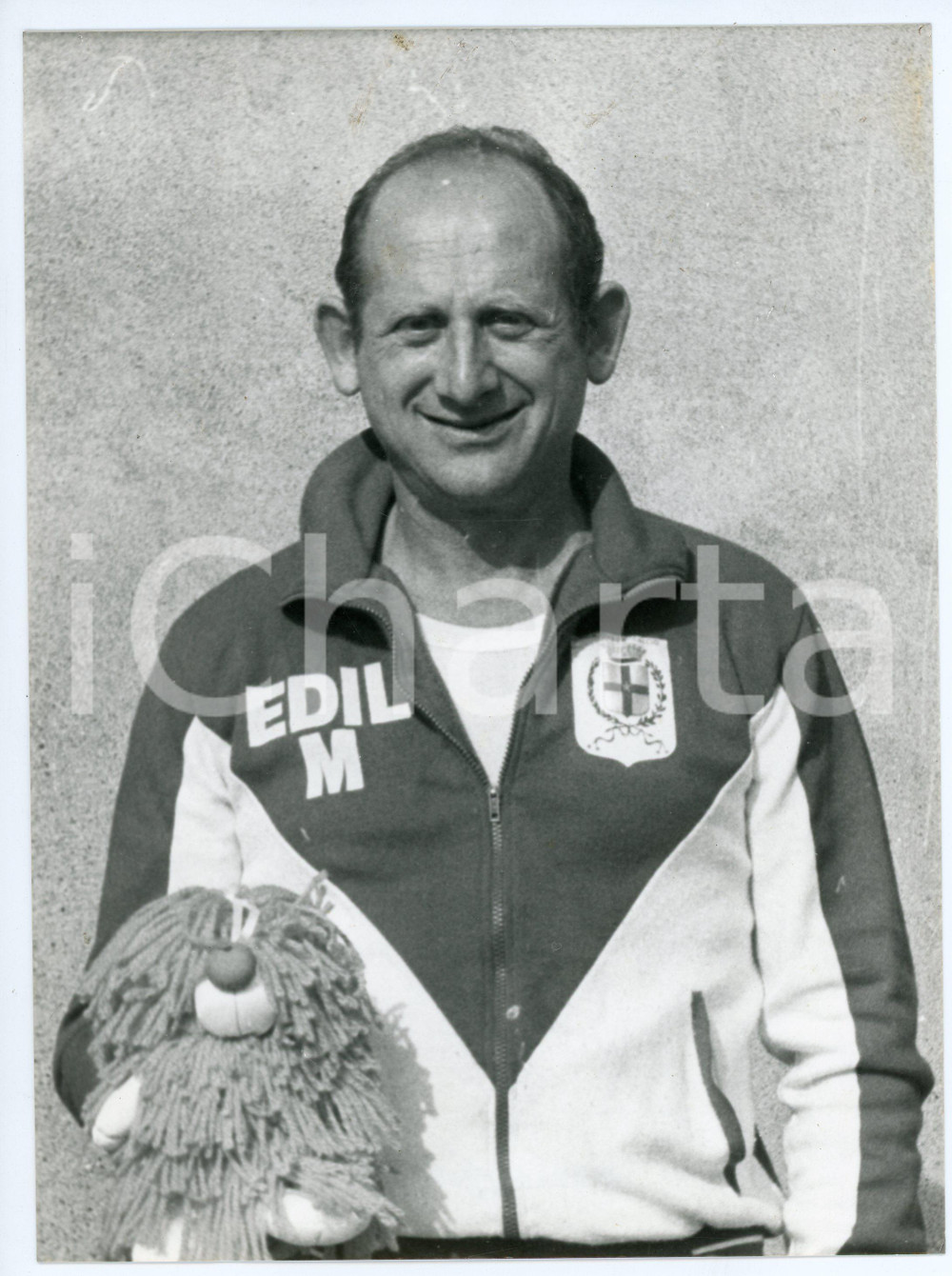 Fotografia d epoca originale 1984 CALCIO Squadra OVADA MOBILI Il massaggiatore  Foto 17x24 cm 1