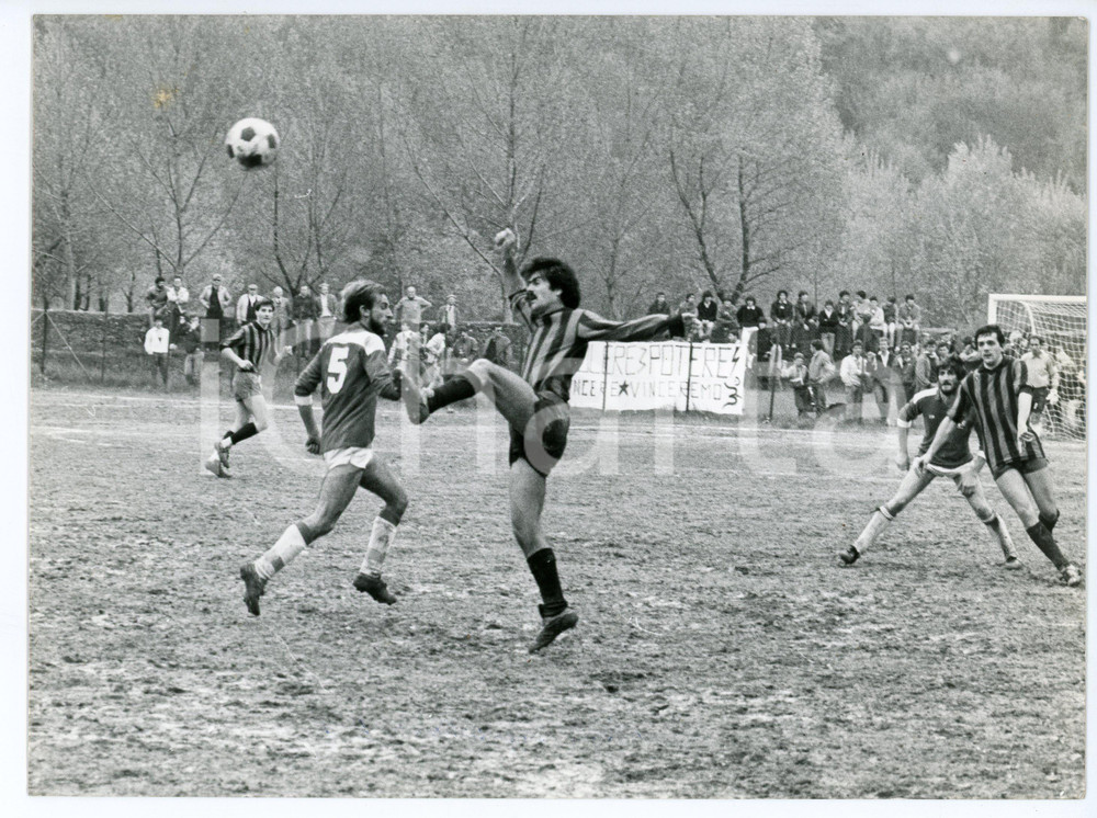 Fotografia d epoca originale 1984 RONCO SCRIVIA  ASD Ronchese vs. Vignolese  Foto CALCIO 24x17 cm 1
