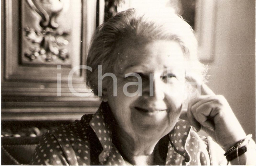 Fotografia d epoca originale 1980 ca FRANCE Yvonne BELTZ moglie illustratore Robert BELTZ Foto 2 1