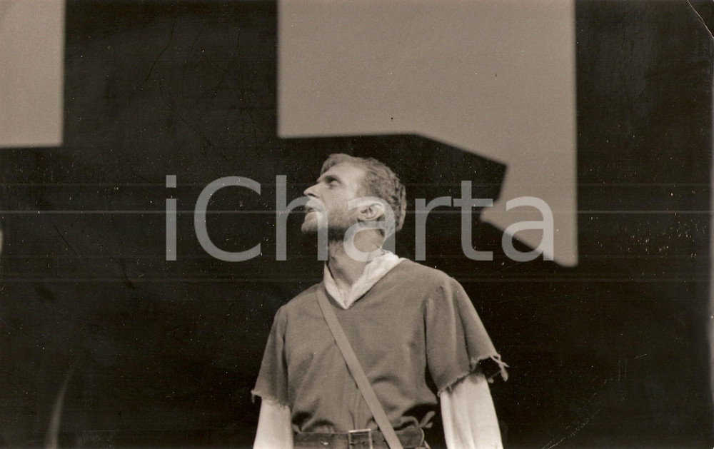 Fotografia d epoca originale 1961 TEATRO Robert BLOSSOM interpreta ENRICO V Fotografia 1