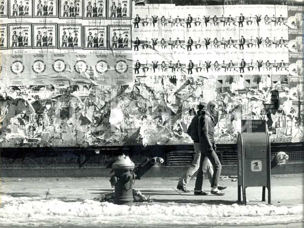 Fotografia d epoca originale 1980 NEW YORK USA Manifesti pubblicitari a BROADWAY Fotografia ANIMATA 3 1