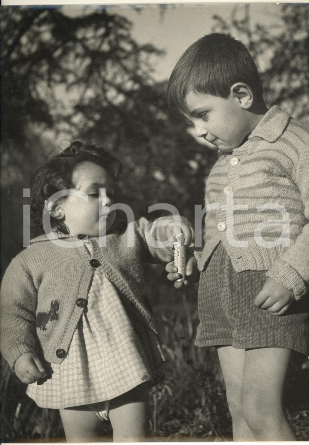 Fotografia d epoca originale 1950 ca ITALIA Caramelle LIFE SAVERS  Campagna pubblicitaria con bambini FOTO 2 1