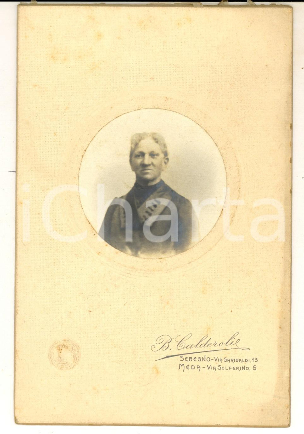 1910 ca SEREGNO (MB) Ritratto maschile in abito scuro *Foto B. CALDEROLI (3) Fotografia d'epoca, su cartoncino rigido. CONDIZIONI: fair   originale e autentica 1