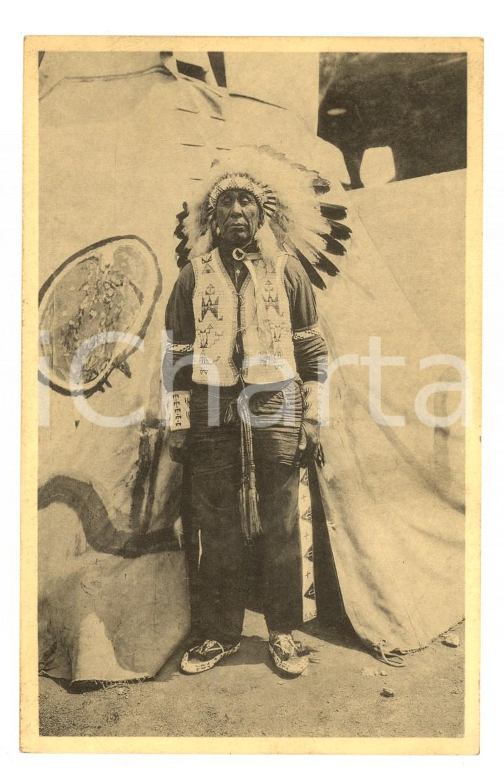 Cartolina originale da collezione 1935 EXPO BRUSSELS American Indian Village  Real SIOUX  Chief  Postcard 3 1