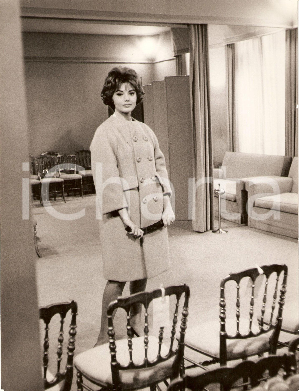 Fotografia d epoca originale 1960 ca CINEMA Sylva KOSCINA prova costume di scena Fotografia 1