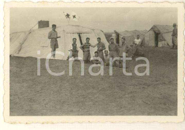 Fotografia d epoca originale 1935 AOI ETIOPIA Un piccolo ospedale da campo Foto ANIMATA 9x6 cm 1