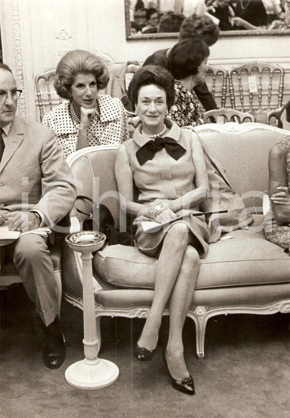 Fotografia d epoca originale 1963 PARIS Wallis SIMPSON  Presentazione della collezione DIOR Foto 2 1