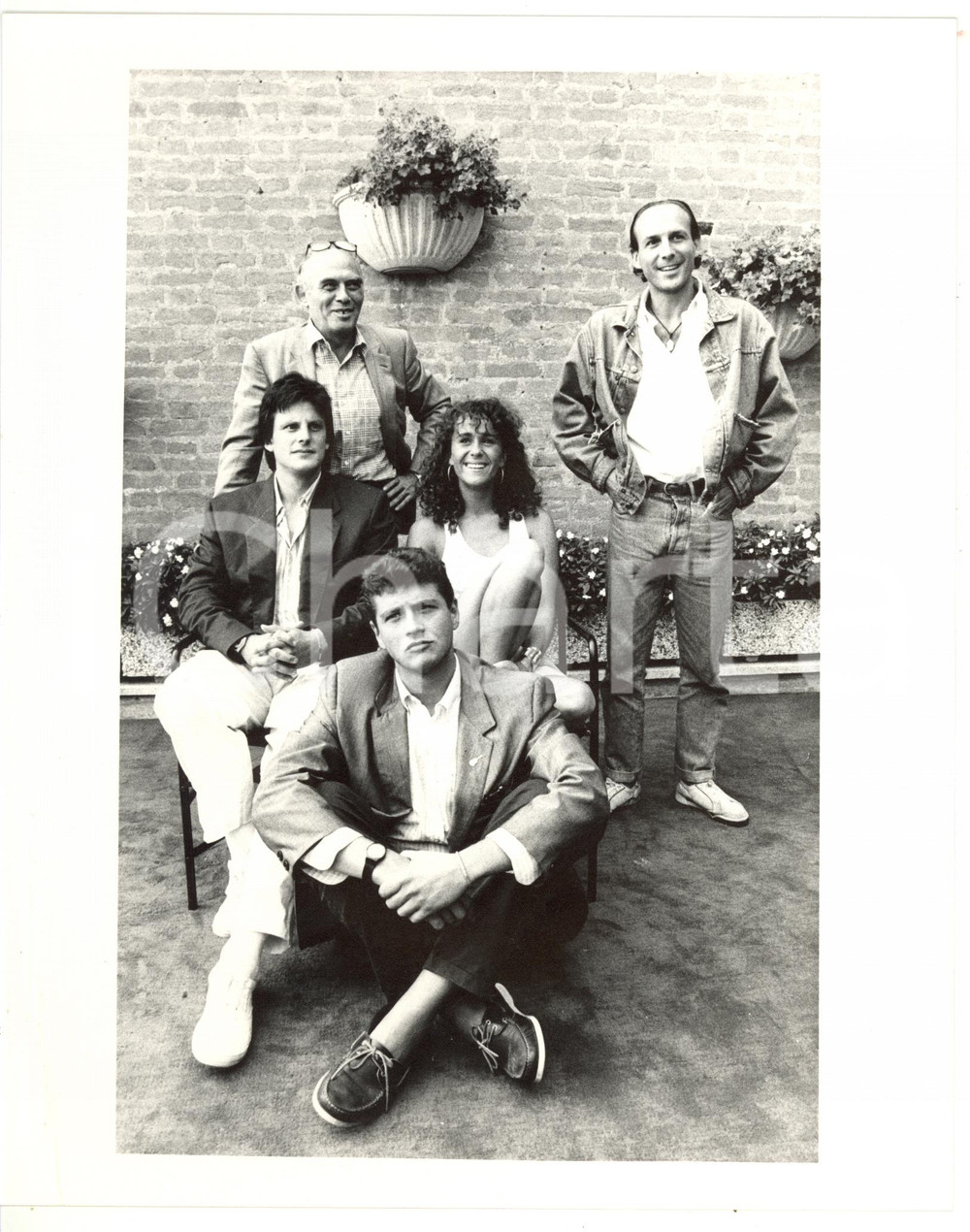 1988 VENEZIA - CINEMA Pasquale SQUITIERI - Giulia FOSSÀ - Igor ZALEWSKY Foto Fotografia di agenzia. CONDIZIONI: POOR (piegatura all'angolo inferiore sinistro)FORMATO: 20x25 cm  originale e autentica 1