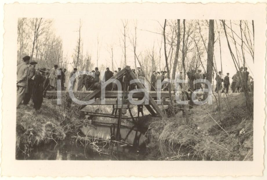 Fotografia d epoca originale 1935 ca Area PAVIA R. Esercito  Ponte provvisorio su torrente Evento Foto 4 1