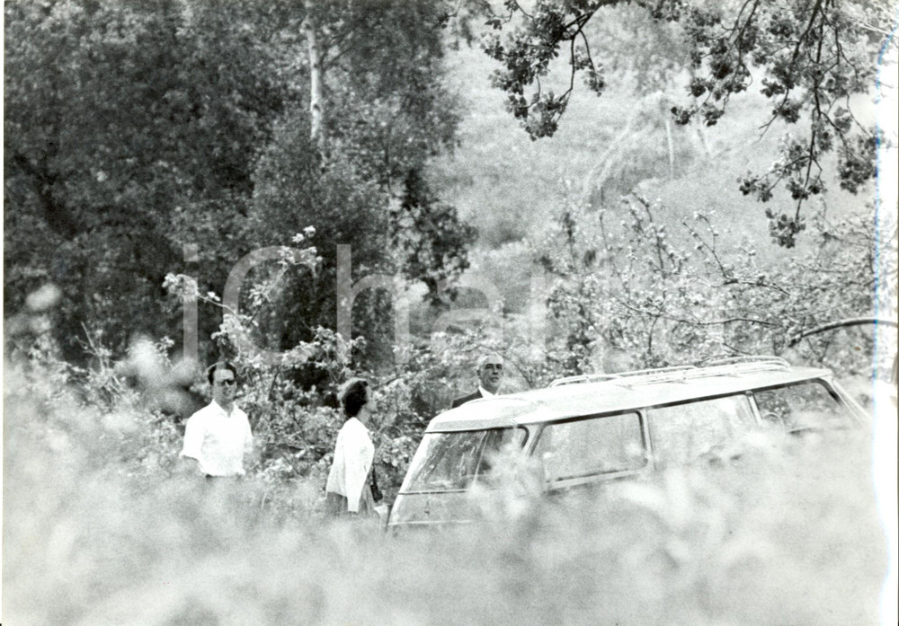 Fotografia d epoca originale 1960 ca ZARAUTZ Re BALDOVINO Fabiola del BELGIO nella tenuta estiva 1 1