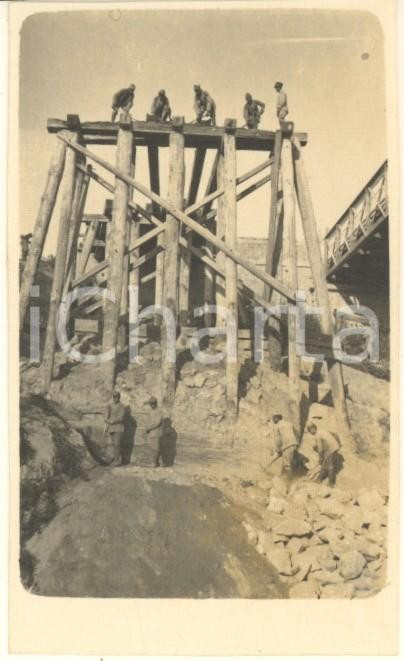 Fotografia d epoca originale 1910 ca PAVIA Costruzione Ponte della Becca  Foto RARA ANIMATA 5x8 cm 12 1