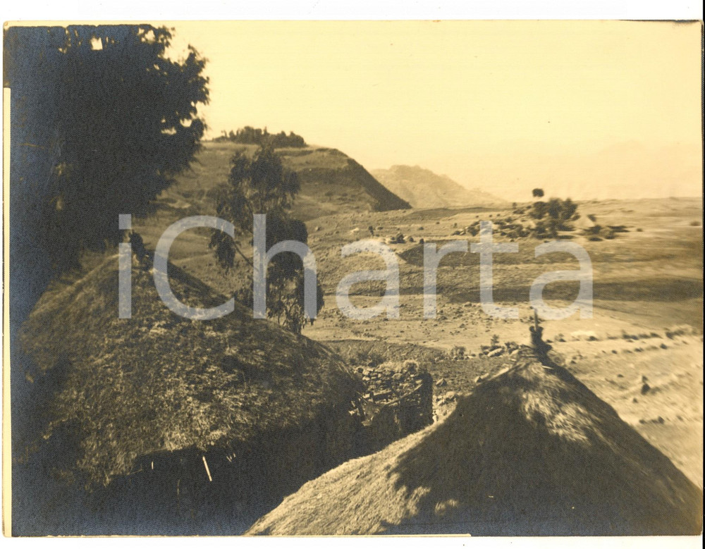 Fotografia d epoca originale 1936 AFRICA ORIENTALE ITALIANA Villaggi indigeni nel deserto Foto 24x19 1