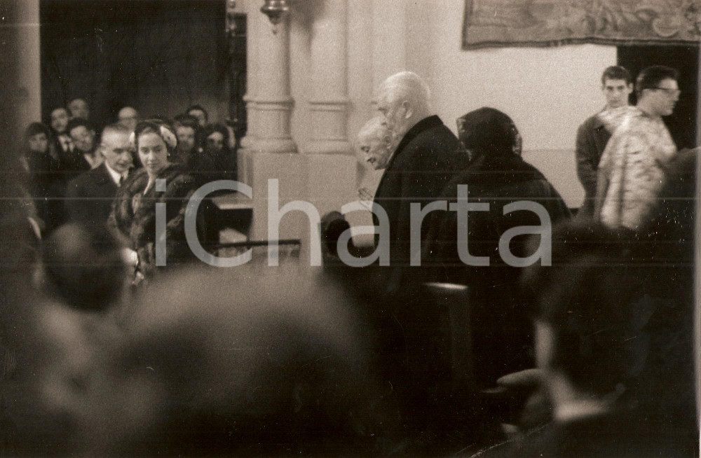 Fotografia d epoca originale 1960 MADRID Chiesa SAN ANDRES Donna Fabiola MORA Y ARAGON al Te Deum 3 1