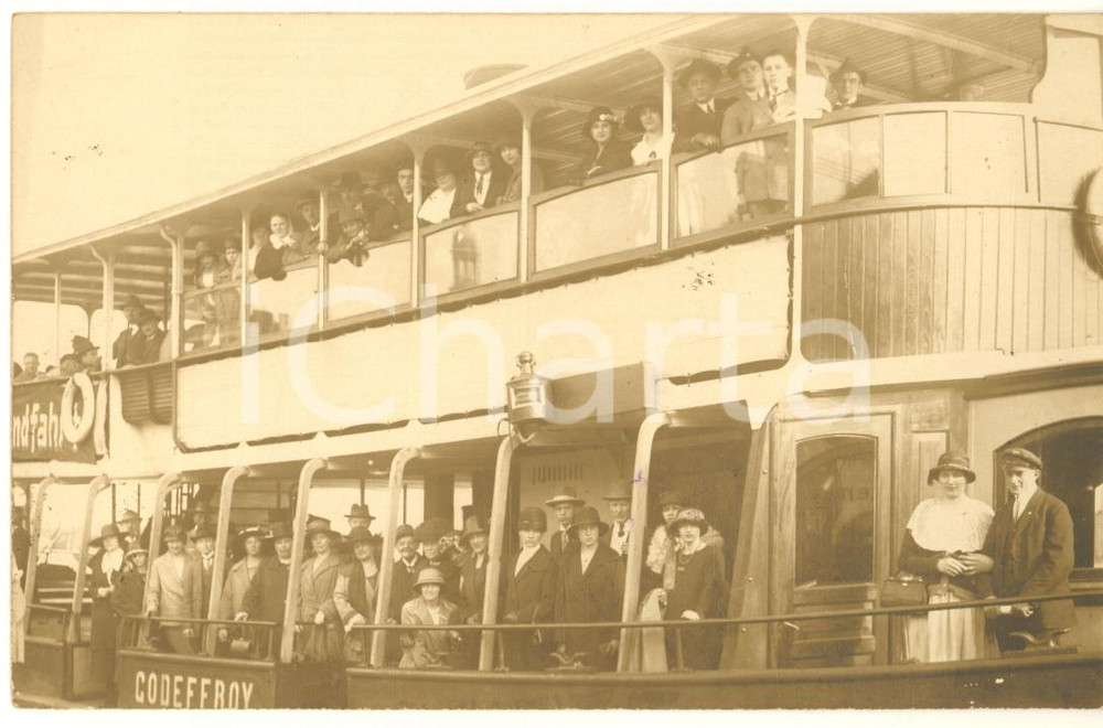 Fotografia d epoca originale 1924 TOURISM  SWITZERLAND ? Tour boat GODEFFROY  Photo 14x9 cm 1