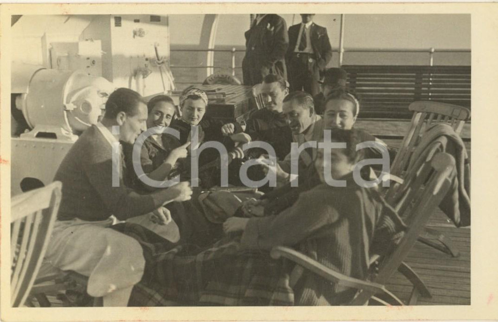 Fotografia d epoca originale 1935 T/n AUGUSTUS  Crociera per Algeri  Passeggeri sul ponte Foto cartolina 1