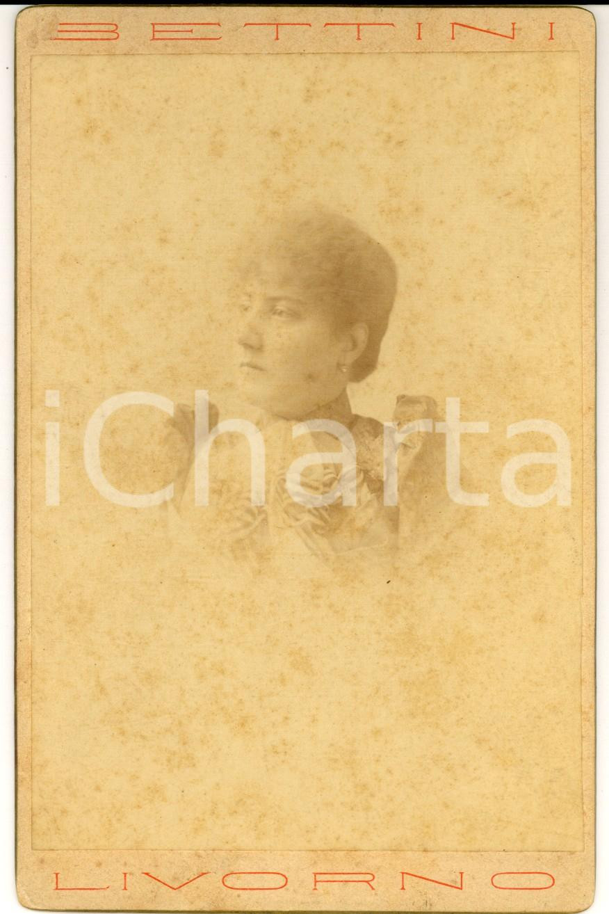 Fotografia d epoca originale 1880 ca LIVORNO Ritratto di donna con foulard a righe Foto BETTINI 1