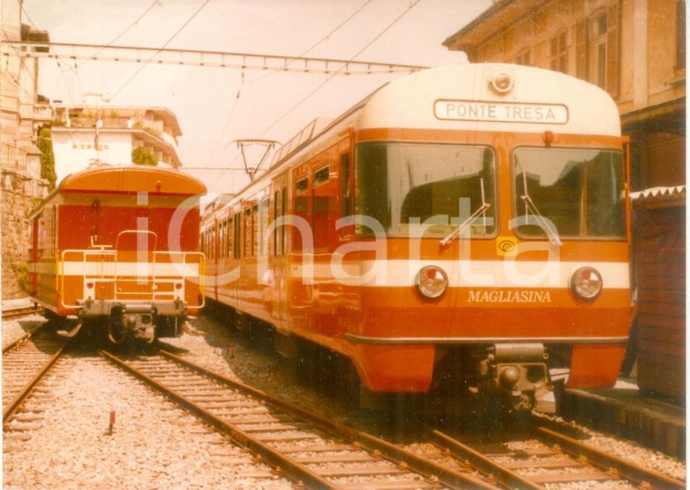 Fotografia d epoca originale 1975 ca FERROVIA LUGANO  PONTE TRESA Treno passeggeri per MAGLIASINA Foto 1