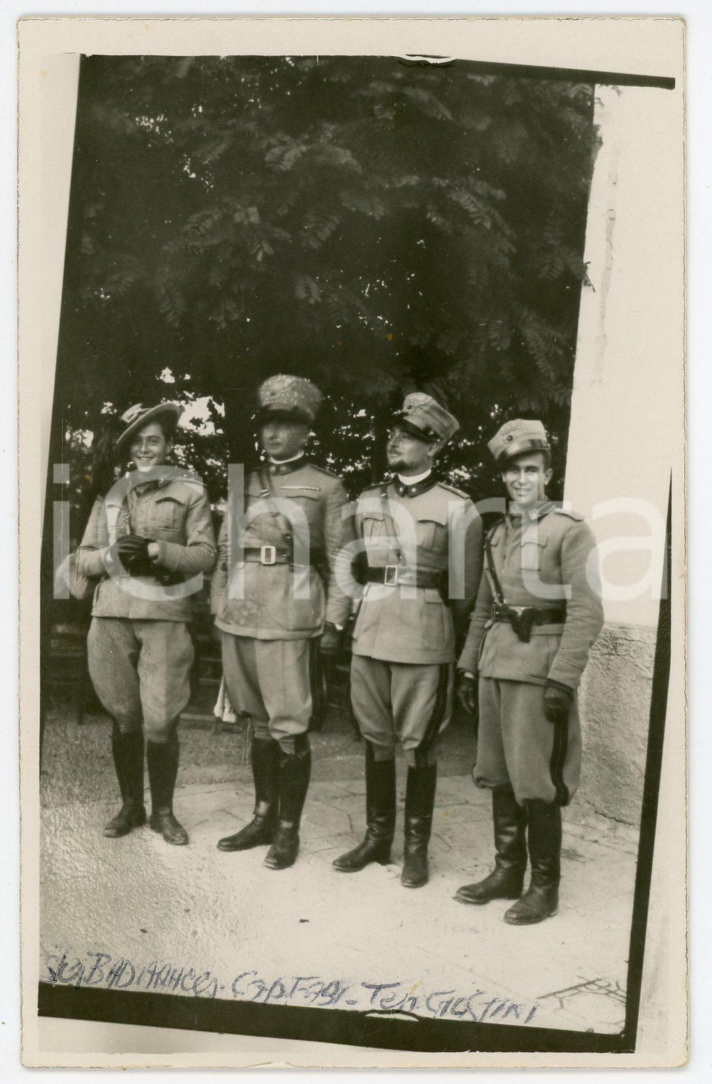 Fotografia d'epoca originale 1933 VILLA MINOZZO - BERSAGLIERI Ufficiali 2^ Compagnia VI Brigata SPIGNANA Foto 1
