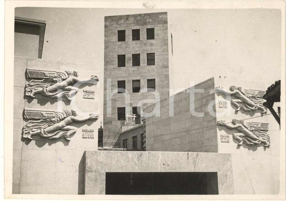 Fotografia d'epoca originale 1939 MILANO Piazza San Sepolcro - Nuova Casa del Fascio - Vittorie alate *Foto 1