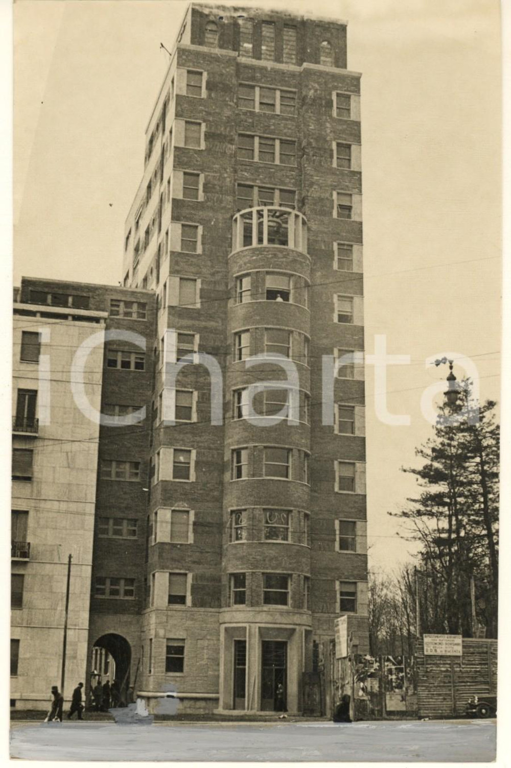 Fotografia d'epoca originale 1935 ARCHITETTURA MILANO Piazza Oberdan - Palazzo e Torre RASINI *Foto 12x17 cm 1