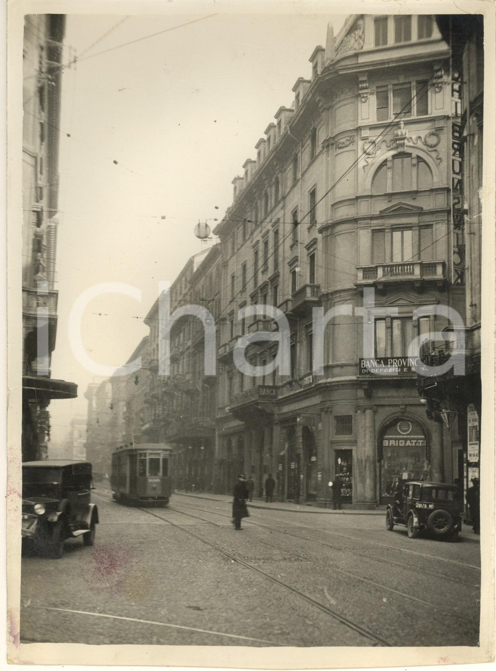 Fotografia d'epoca originale 1930 MILANO Via Mazzini / via Cappellari - Edifici vicini alla demolizione *Foto 1