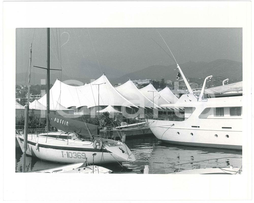 Fotografia d epoca originale 1985 ca SANREMO  Veduta del PALAROCK dalla darsena  Foto 25x20 cm 1