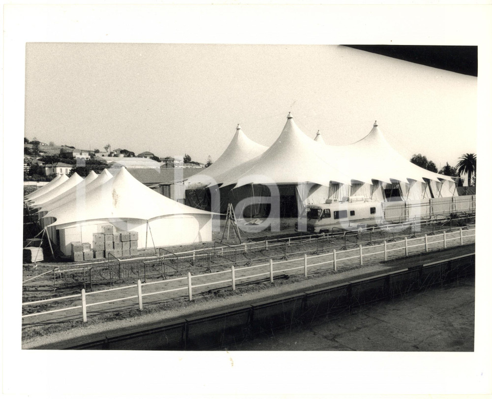 Fotografia d epoca originale 1985 ca SANREMO  Veduta del PALAROCK  Esterno 1 Foto 25x20 cm 1