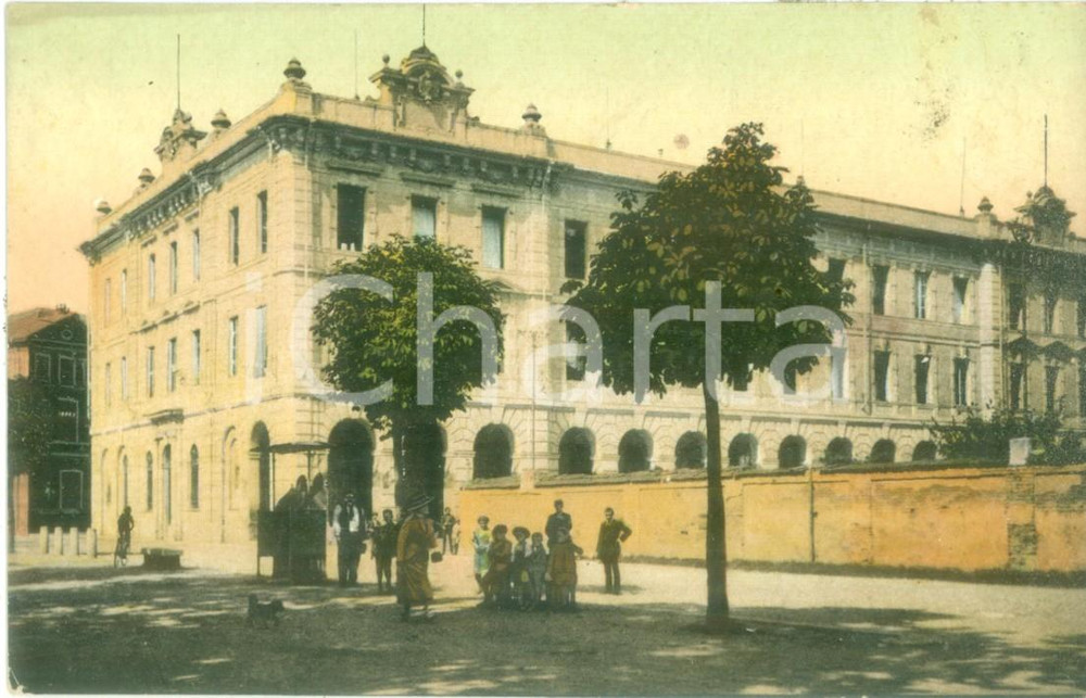 Cartolina originale da collezione 1920 ca ACQUI TERME AL Veduta palazzo delle scuole Cartolina ANIMATA 1
