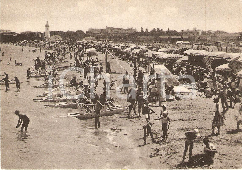 Cartolina originale da collezione 1960 ca RIMINI Spiaggia di SAN GIULIANO MARE  Cartolina FG NV 1