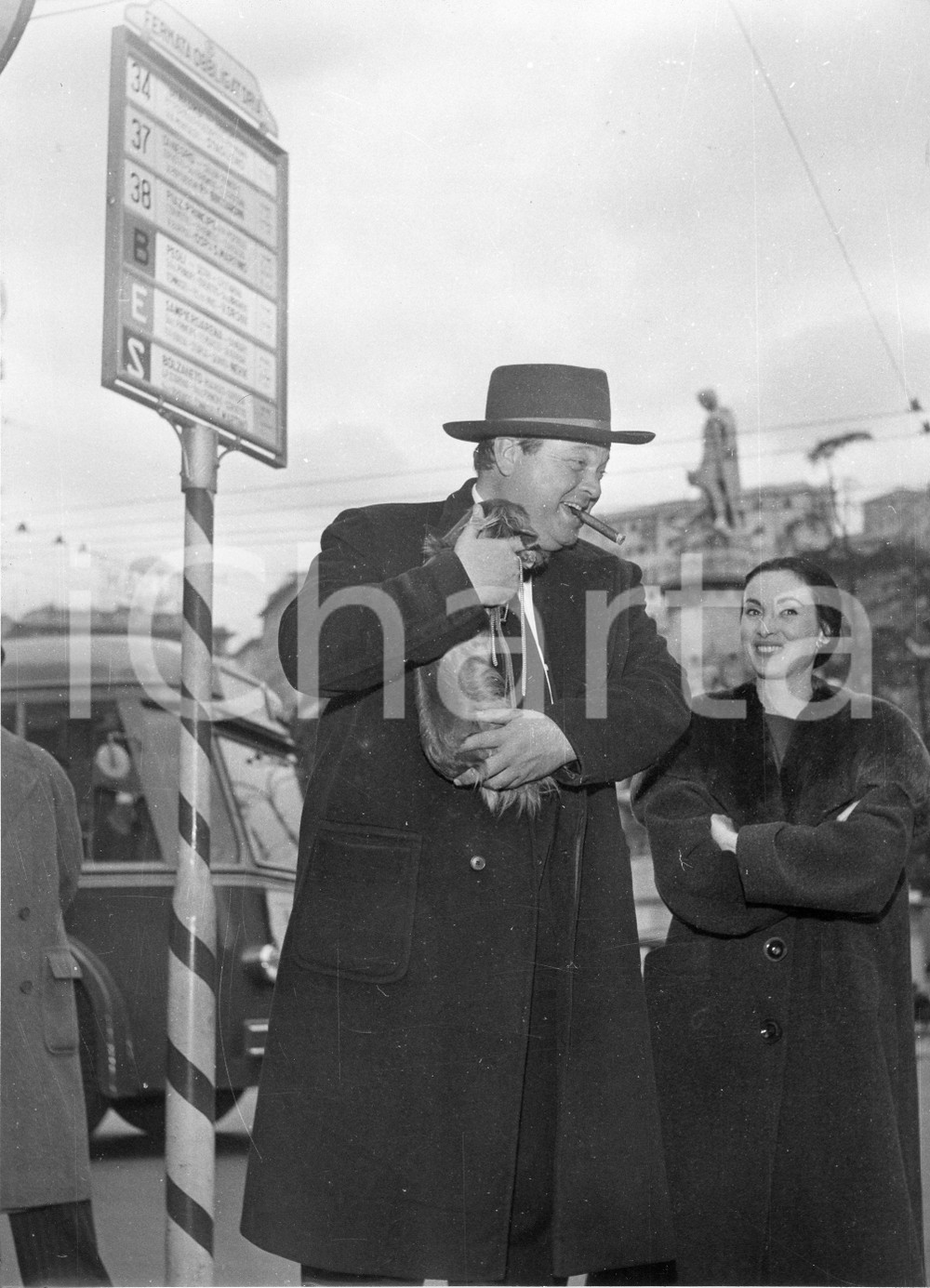 Fotografia d epoca originale 1958 GENOVA Orson WELLES con Paola MORI Foto vintage RARA 18x24 cm 1 1