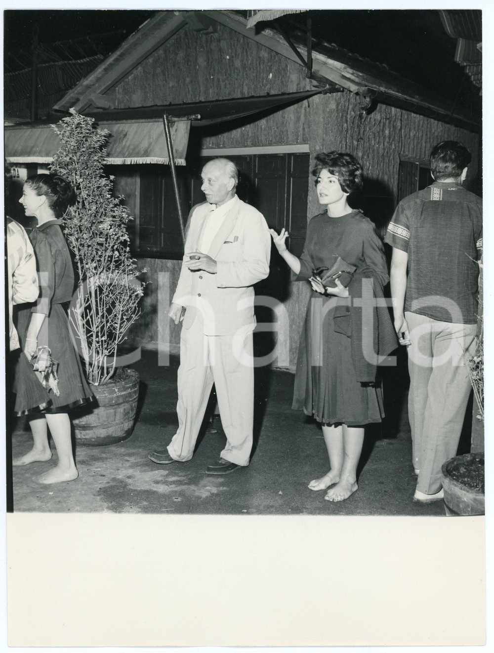 Fotografia d epoca originale 1961 PORTOFINO Maria CALLAS torna verso il panfilo di Onassis  Foto RARA 3 1