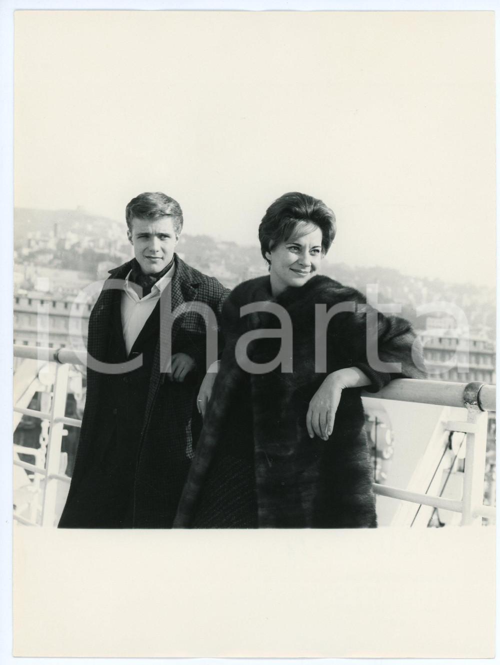 Fotografia d epoca originale 1962 GENOVA Alida VALLI sulla nave in partenza per gli USA Foto 18x20 cm 4 1