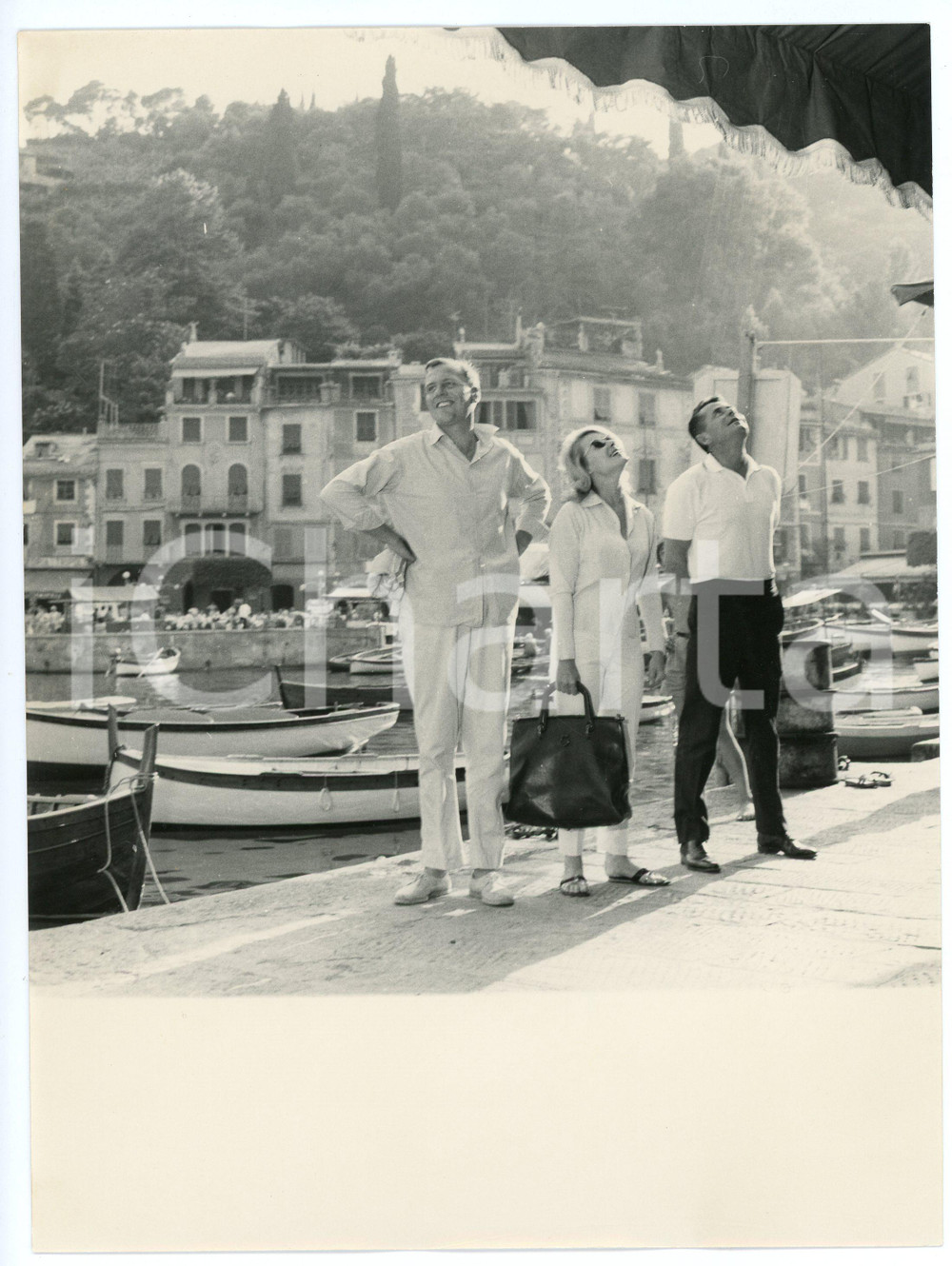 Fotografia d epoca originale 1962 PORTOFINO Glenn FORD Hope LANGE in vacanza Fotografia vintage 18x24 cm 1