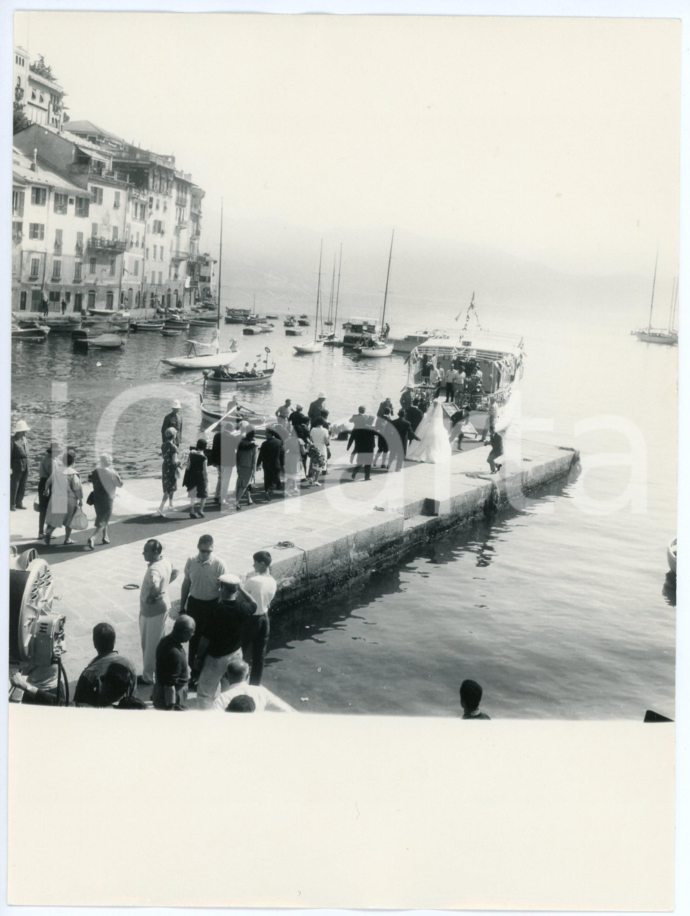 Fotografia d epoca originale 1962 PORTOFINO Film Appuntamento in Riviera  Nozze MINA Tony RENIS Foto 2 1