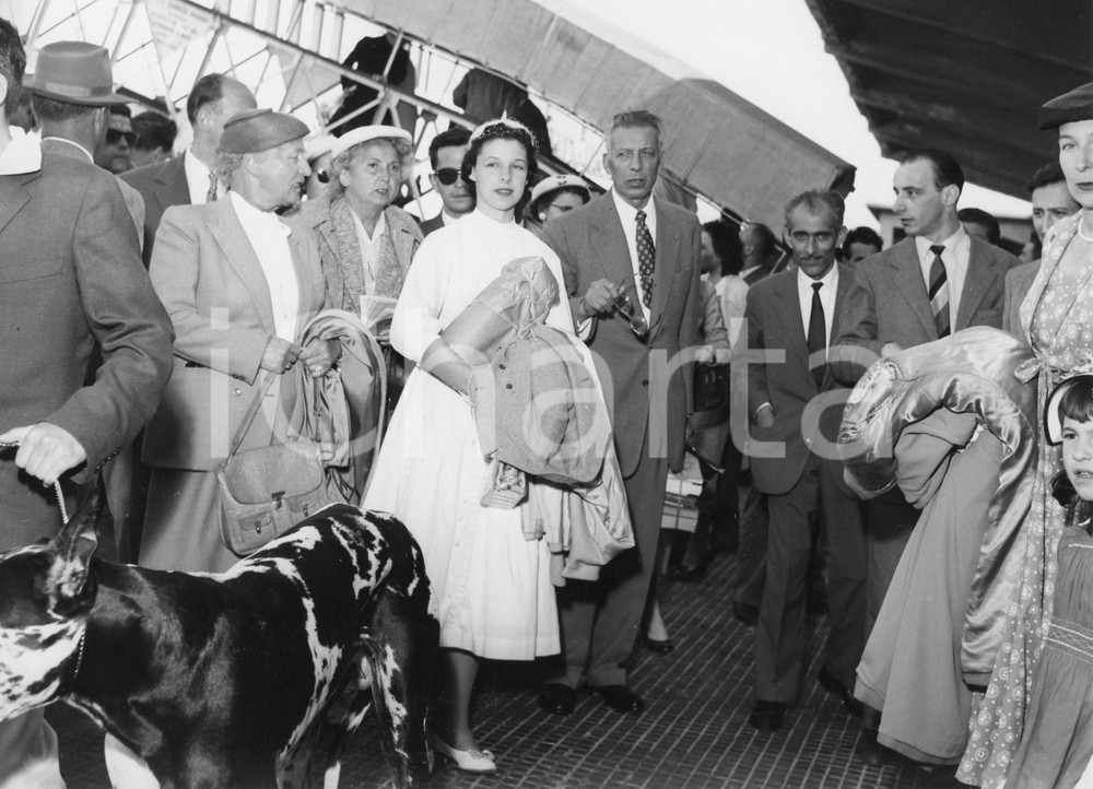 Fotografia d epoca originale 1956 GENOVA  T/N ANDREA DORIA Enzo PINZA sbarca in Italia  Foto 24x18 cm 1