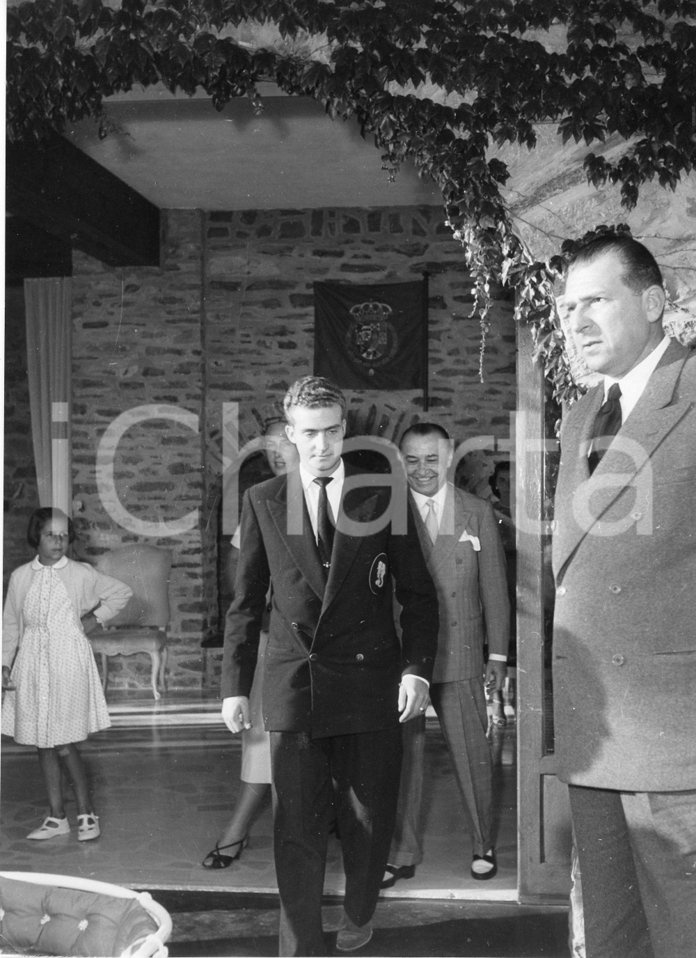 Fotografia d epoca originale 1957 ZOAGLI GE Arrivo del giovane Juan Carlos di Spagna  Foto 18x24 cm 2 1