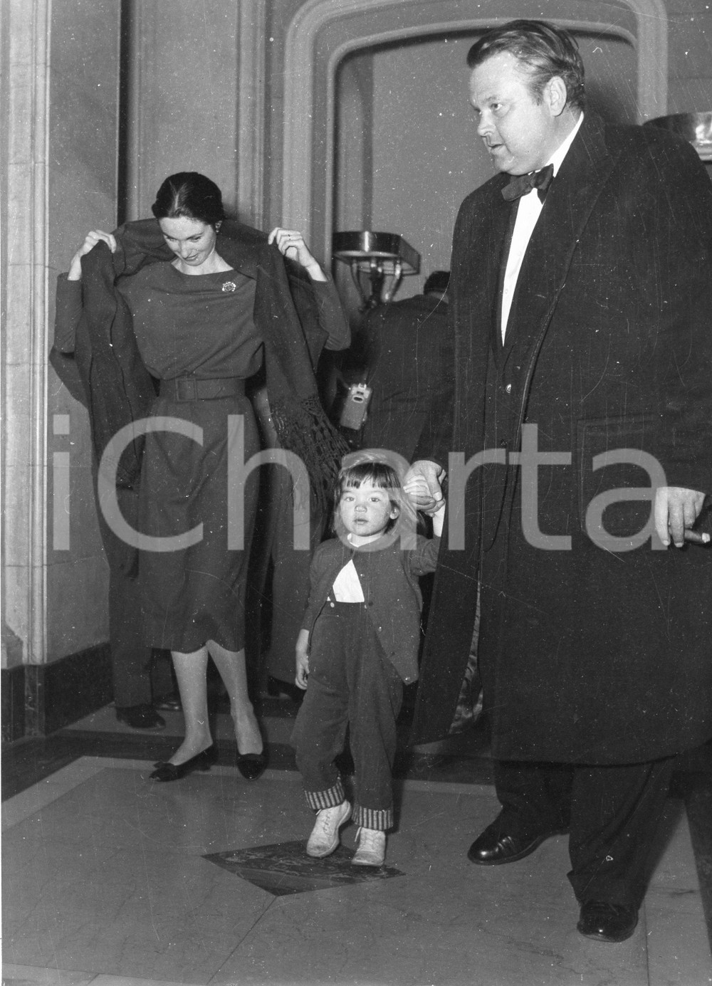 Fotografia d epoca originale 1958 GENOVA Orson WELLES con Paola MORI Foto vintage RARA 2 1