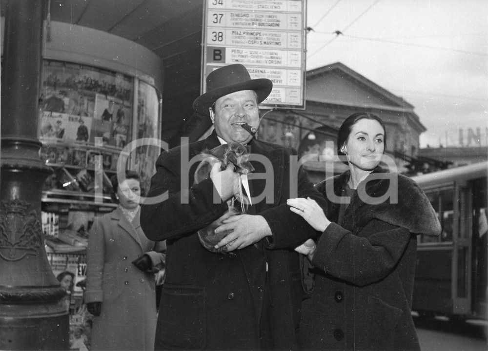 Fotografia d epoca originale 1958 GENOVA Orson WELLES con Paola MORI Foto vintage RARA 3 1
