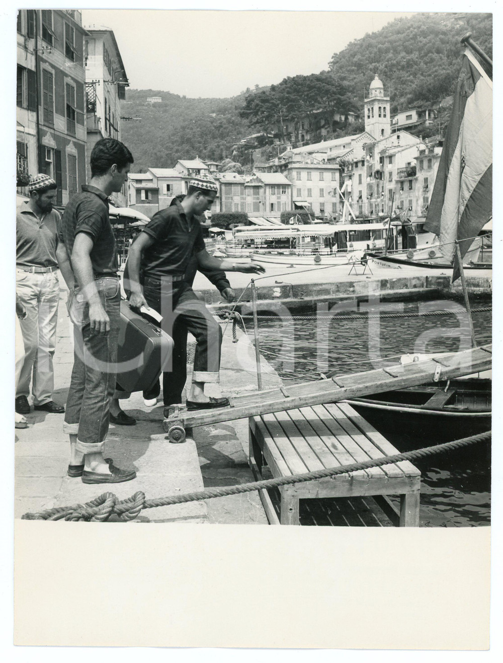 Fotografia d epoca originale 1959 PORTOFINO Principe Juan Carlos di Borbone in vacanza  Foto vintage 2 1