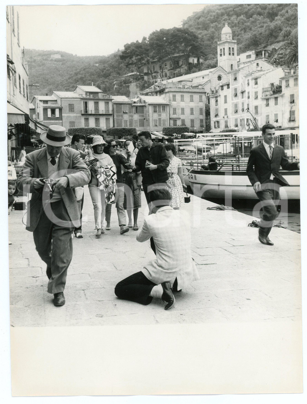 Fotografia d epoca originale 1959 PORTOFINO Liz TAYLOR Eddie FISHER in vacanza  Foto 18x24 cm 2 1