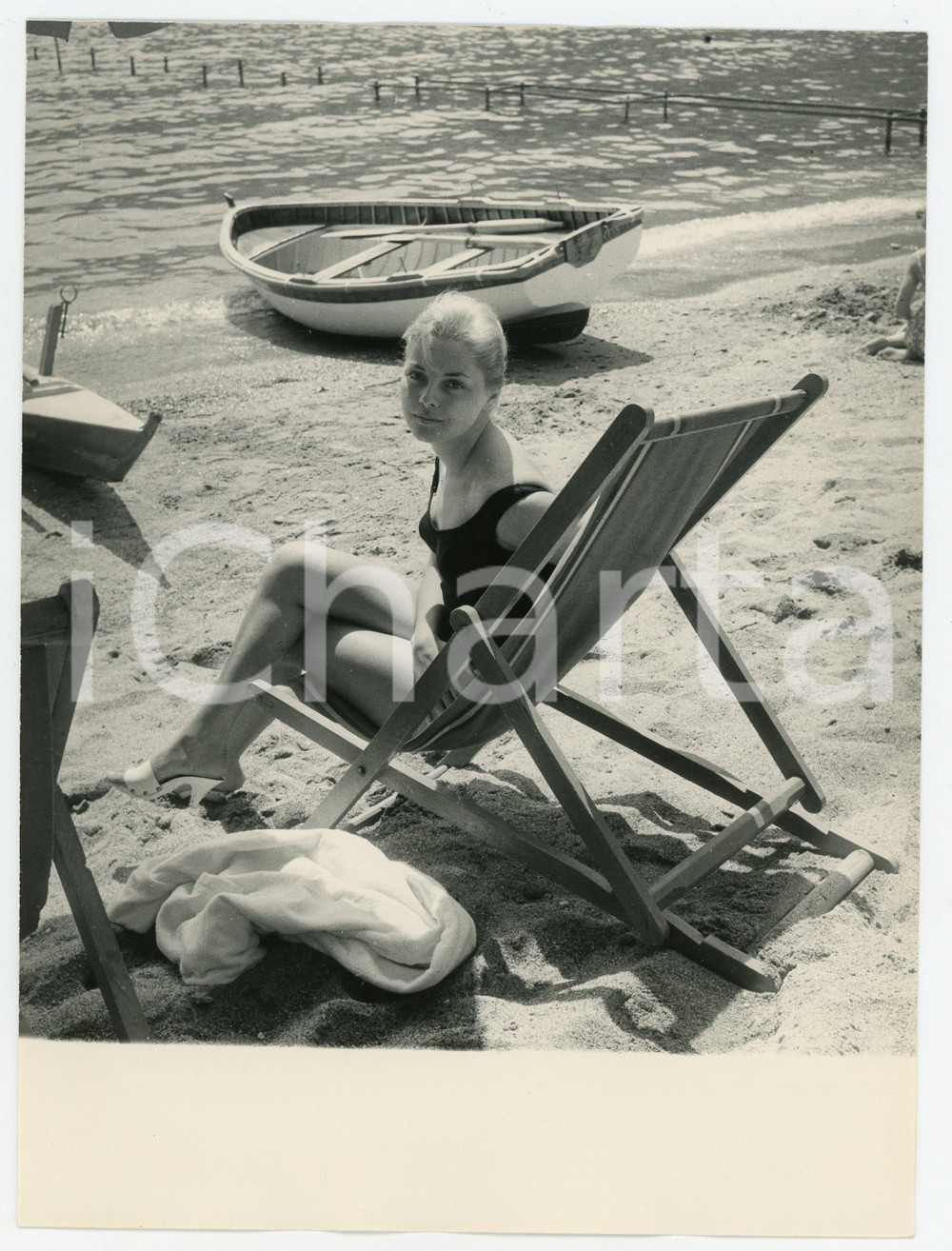 Fotografia d epoca originale 1959 PORTOFINO Attrice Virna LISI in spiaggia  Foto vintage 18x24 cm 3 1